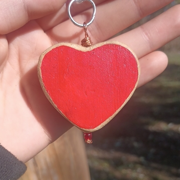 Wooden Heart Keychain - Picture 5 of 6